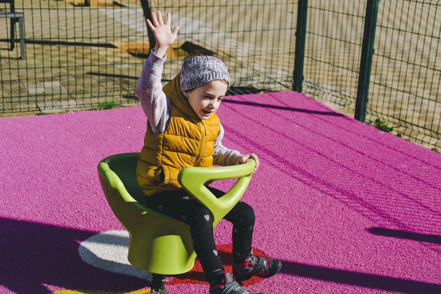 girl-rocking-chair-park