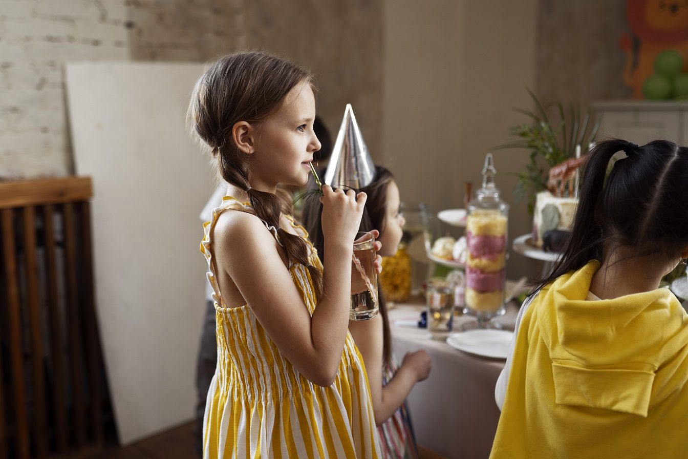 side-view-kids-partying-together